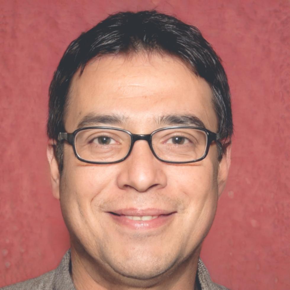 Portrait de Dorian Belmont, directeur stratégique principal chez mytharoventia